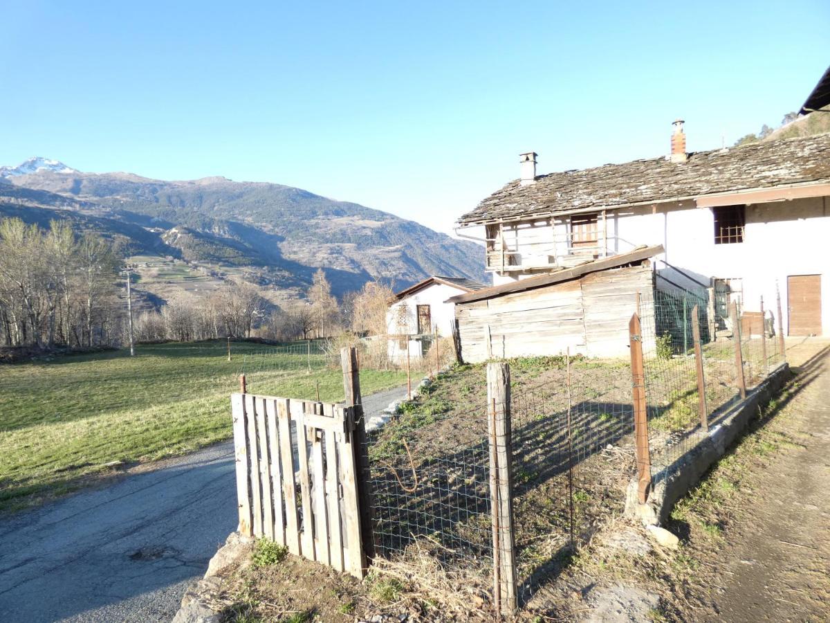 Balcone sul Rutor Appartamento Introd Esterno foto